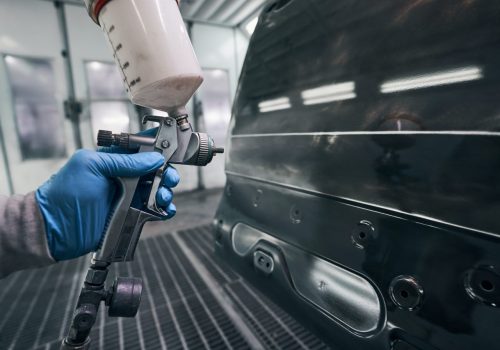 spraying-gun-used-for-painting-car-in-new-colour